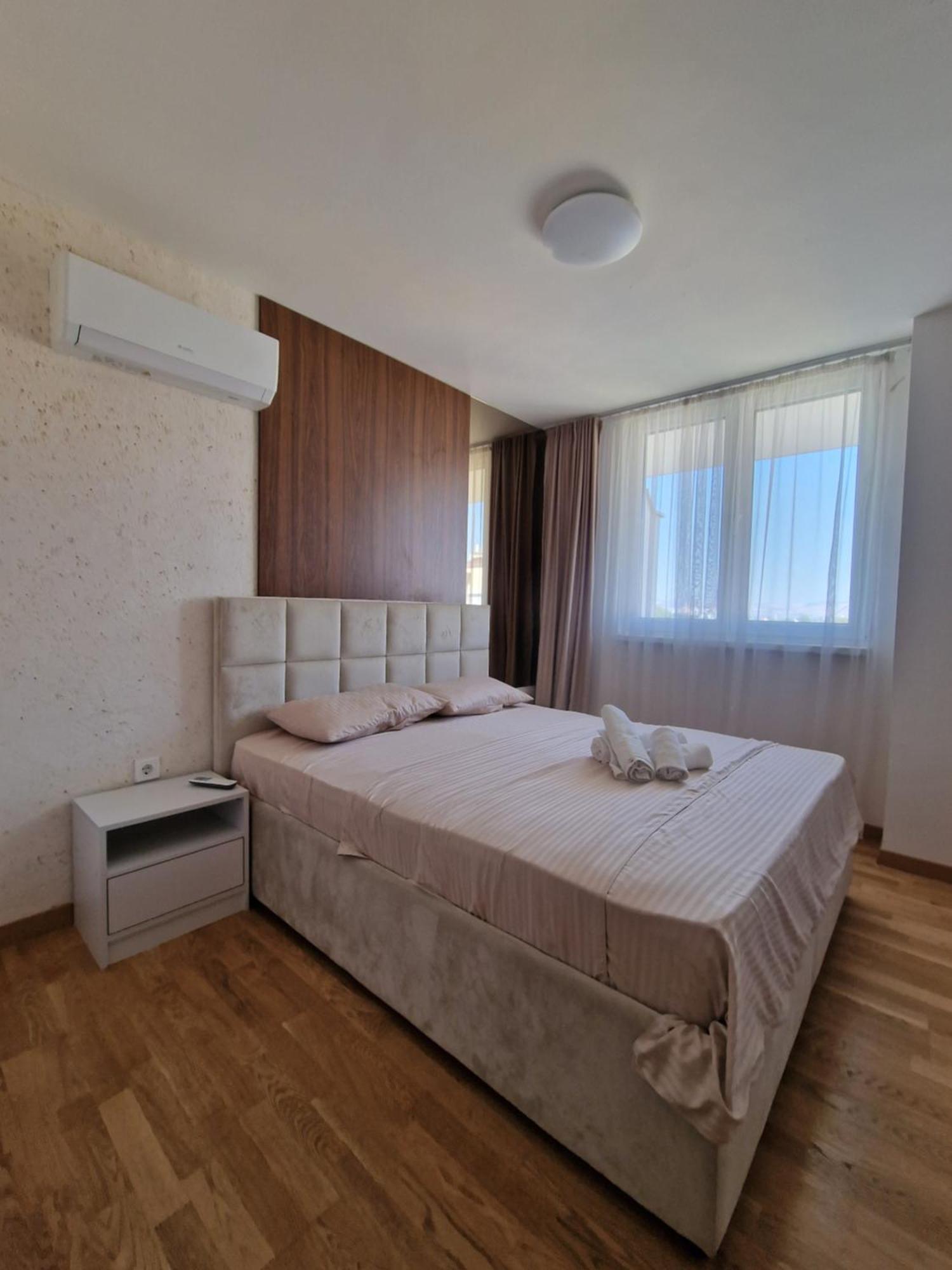 Petkov5Ki.Luxuryapartments Skopje Ruang foto